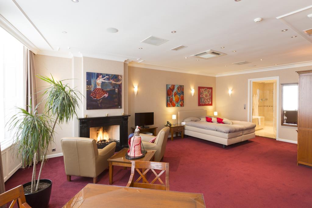Sense Suites 's-Hertogenbosch  Bagian luar foto